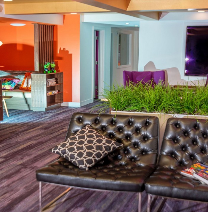 Hotel Zed Victoria & Kelowna Island Floor Centre Ltd